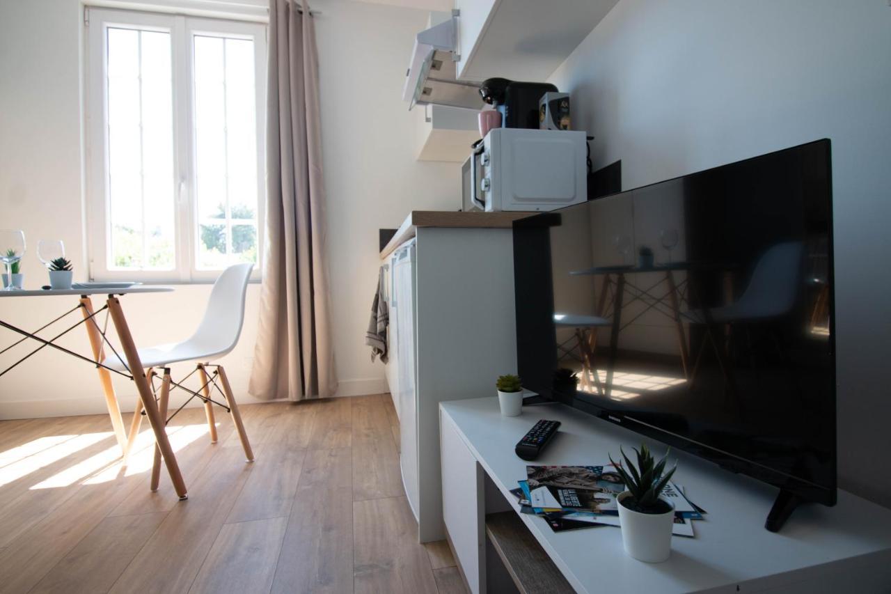 Home2Stay Valognes Εξωτερικό φωτογραφία