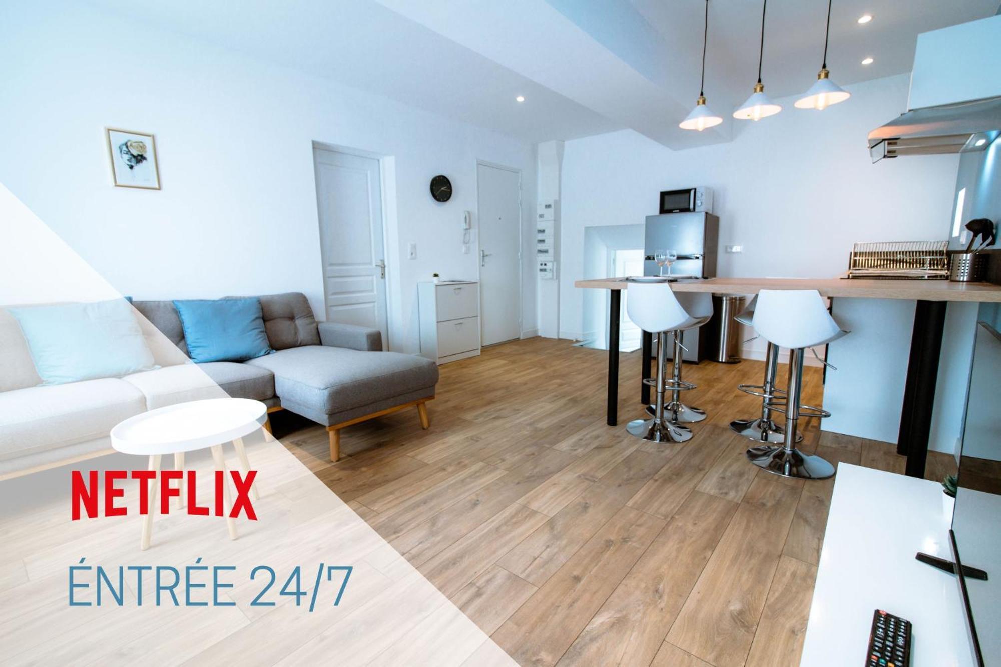 Home2Stay Valognes Εξωτερικό φωτογραφία
